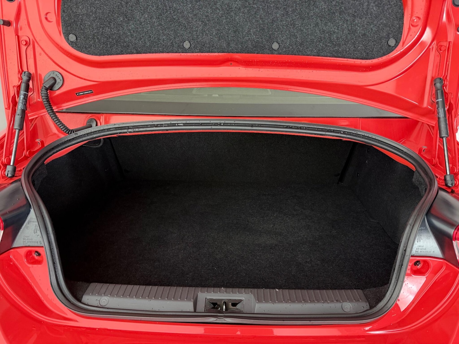 Used Toyota GT86 2018 for sale - 77260300: Photo 8