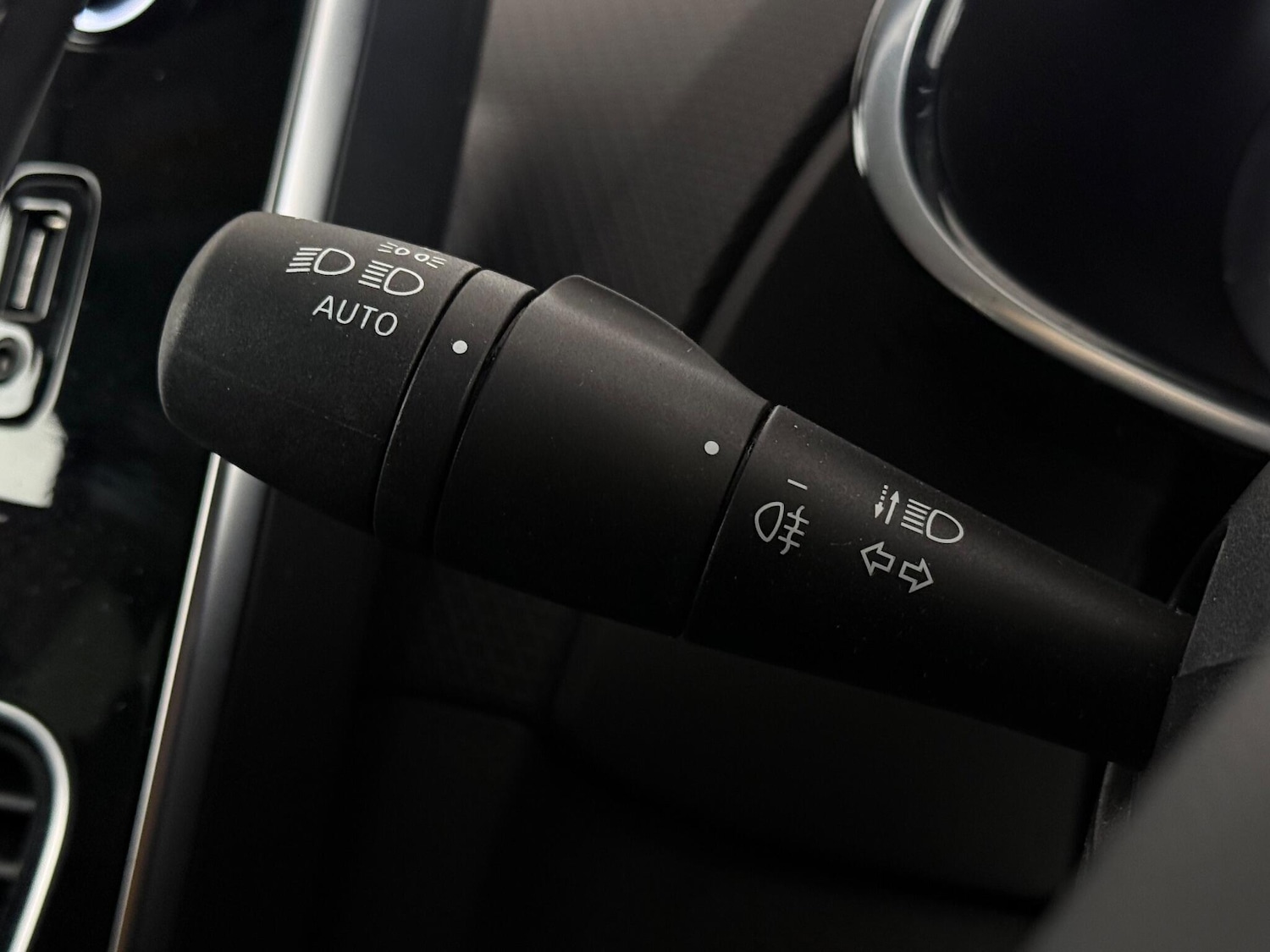 Used Renault Clio 2019 for sale - 77246734: Photo 17