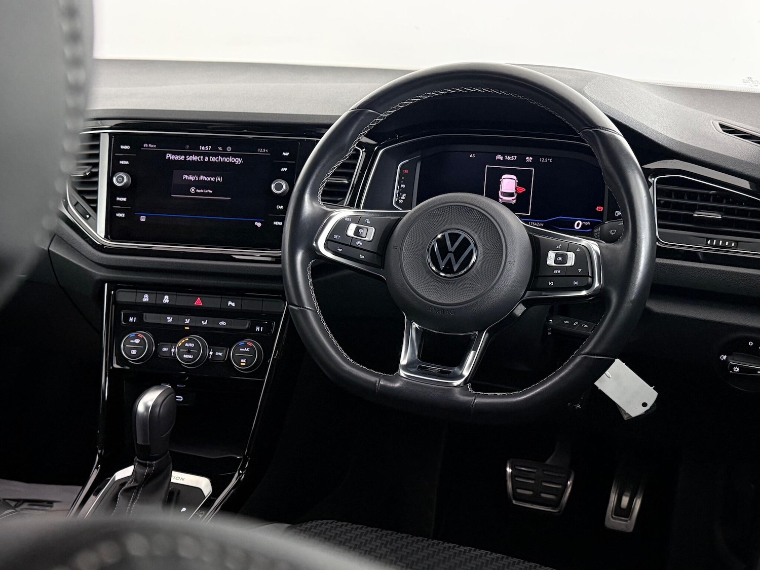 Used Volkswagen T-Roc 2020 for sale - 77243209: Photo 15