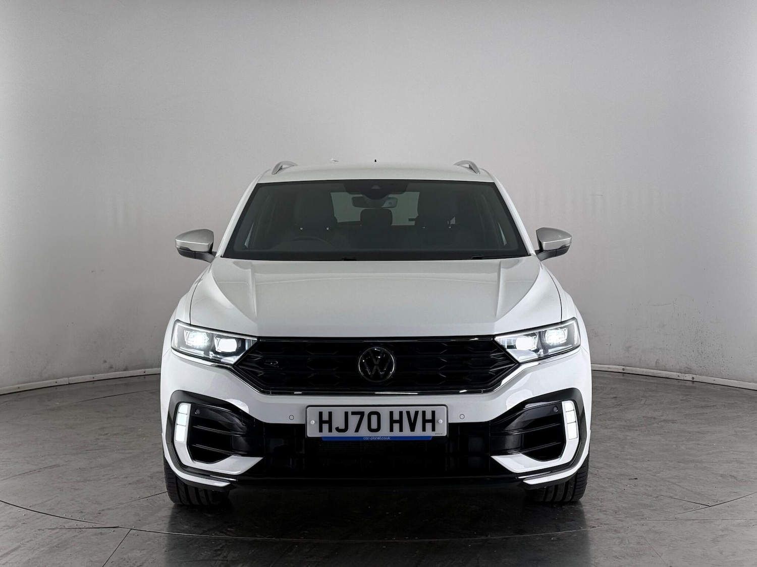 Used Volkswagen T-Roc 2020 for sale - 77243209: Photo 2