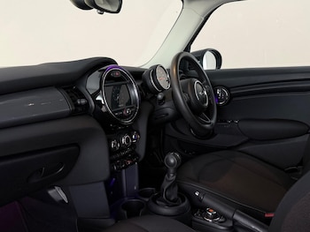 Used MINI Hatch 2020 for sale - 79602411: Photo