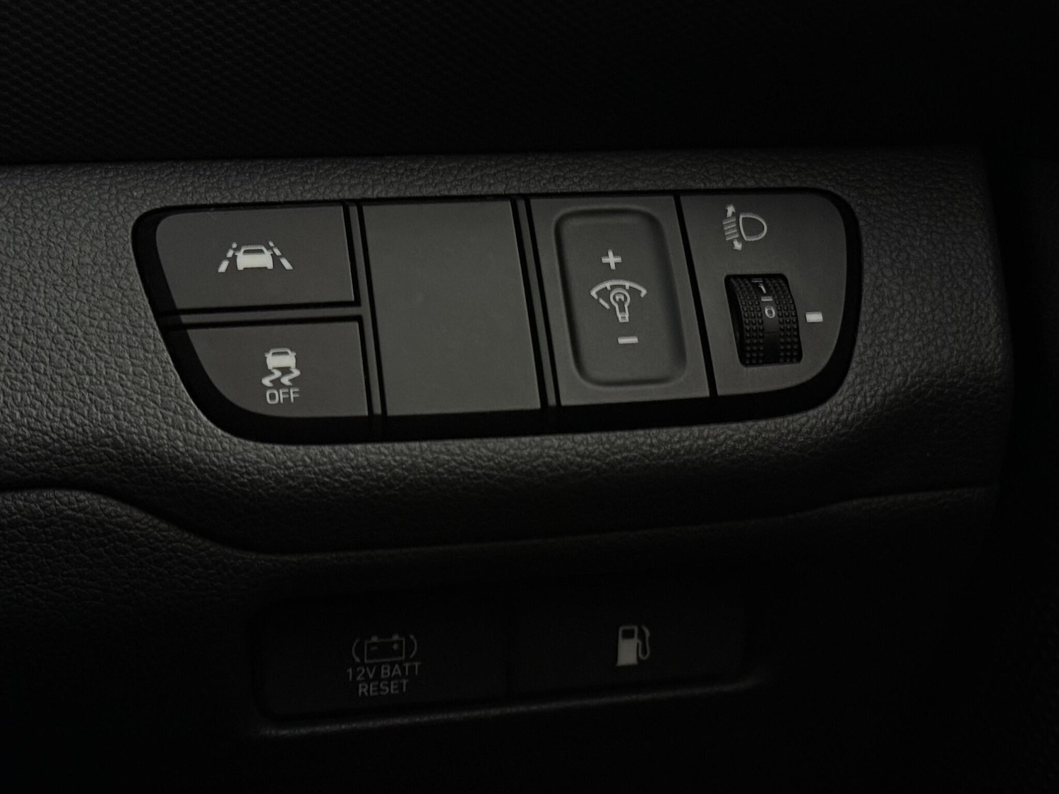 Used Hyundai IONIQ 2021 for sale - 77246724: Photo 23