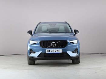 Used Volvo XC40 2023 for sale - 78462427: Photo