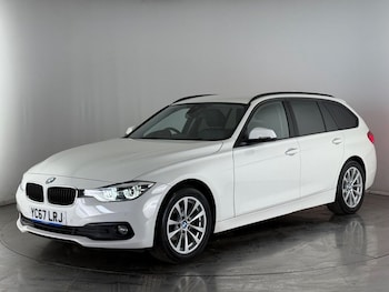 Used BMW 3 Series 2017 for sale - 75312579: Photo