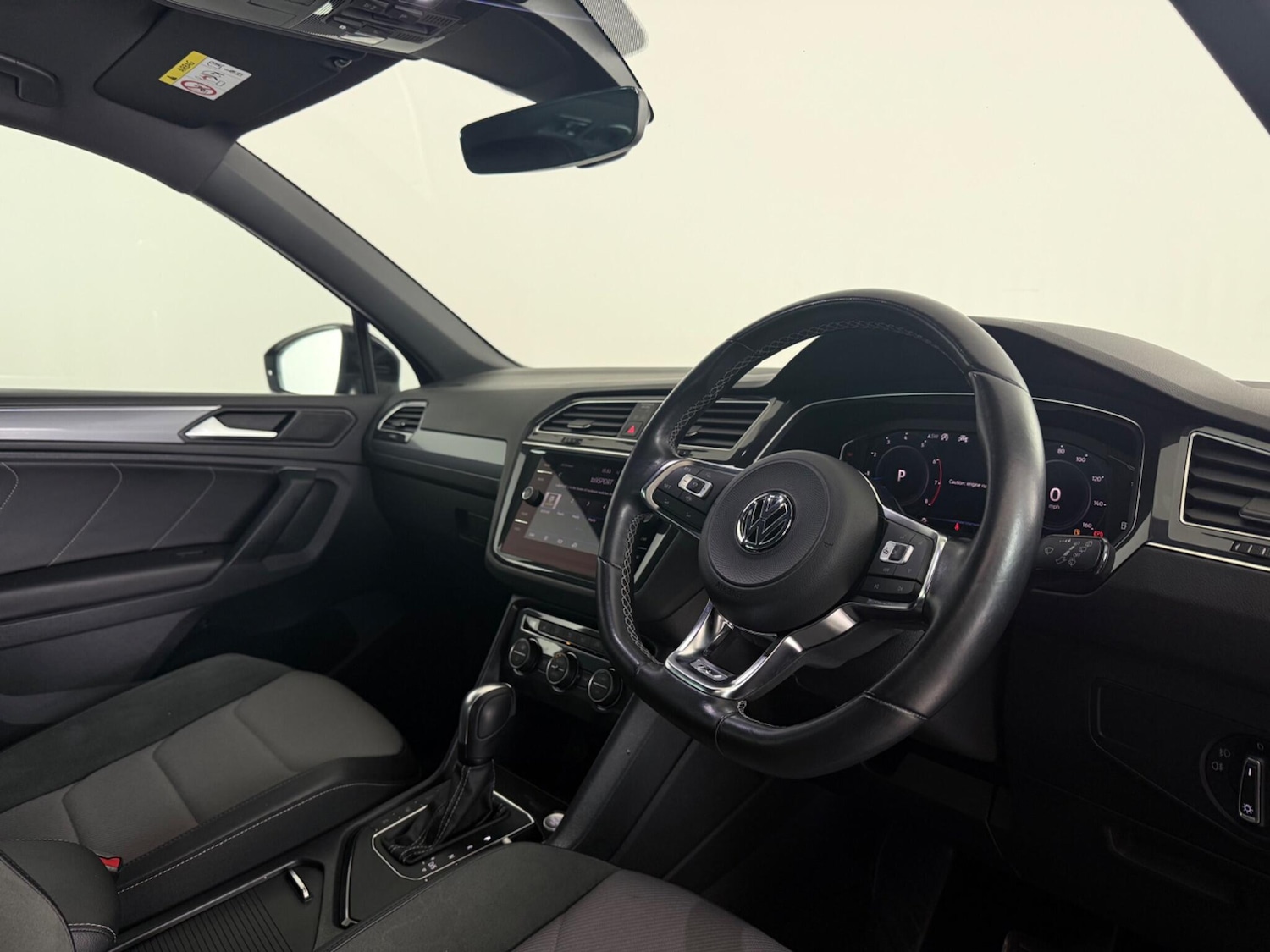 Used Volkswagen Tiguan 2020 for sale - 77216725: Photo 12