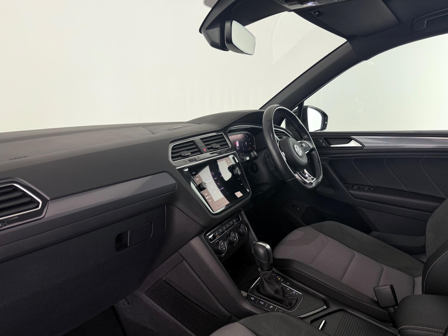 Used Volkswagen Tiguan 2020 for sale - 77216725: Photo 14