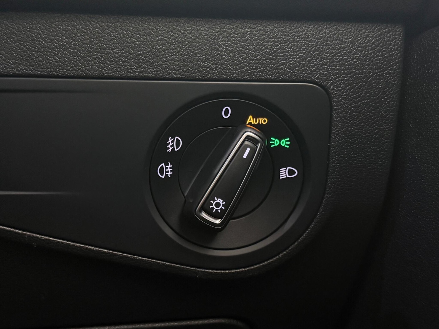 Used Volkswagen Tiguan 2020 for sale - 77216725: Photo 24