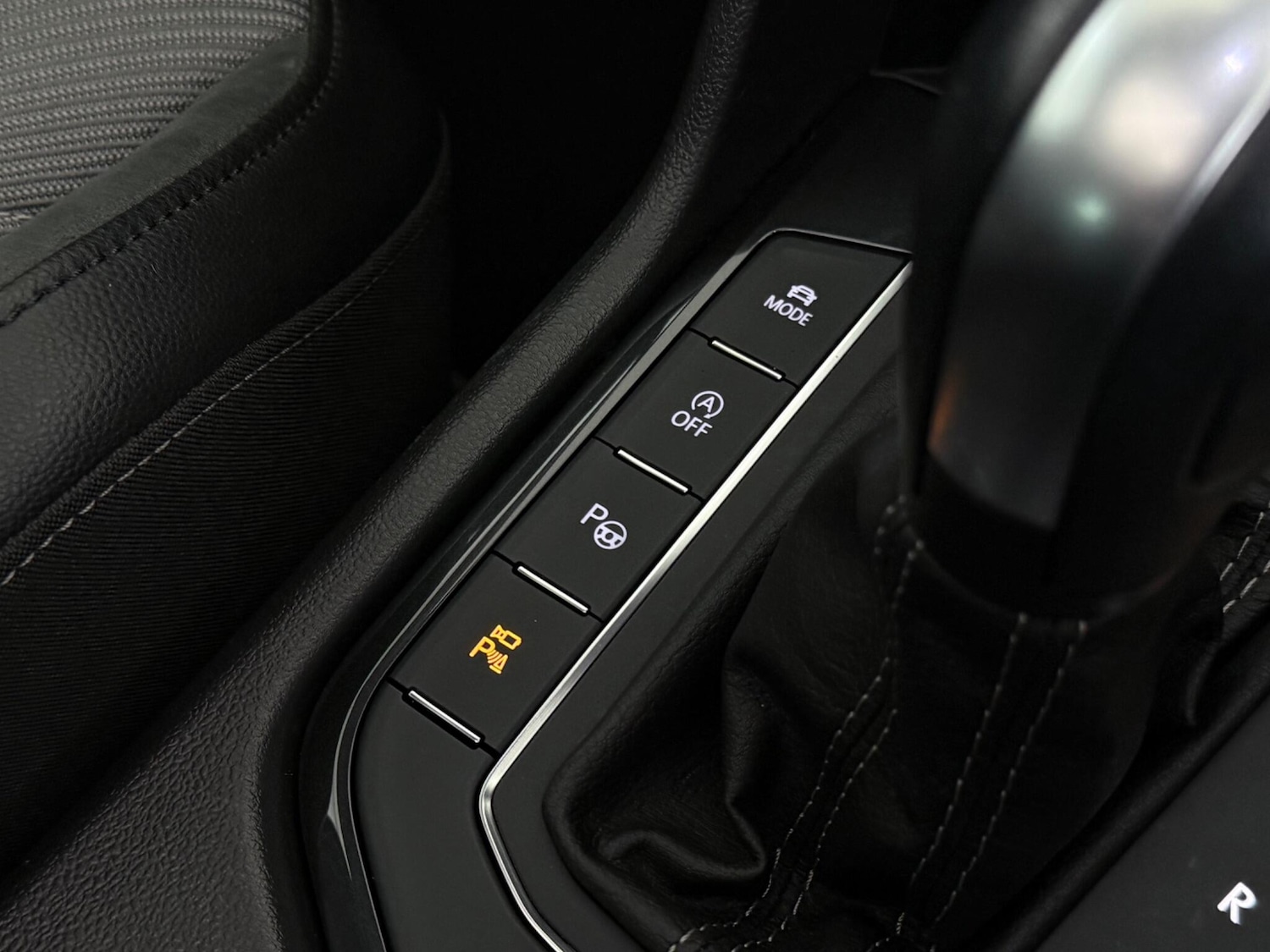 Used Volkswagen Tiguan 2020 for sale - 77216725: Photo 38