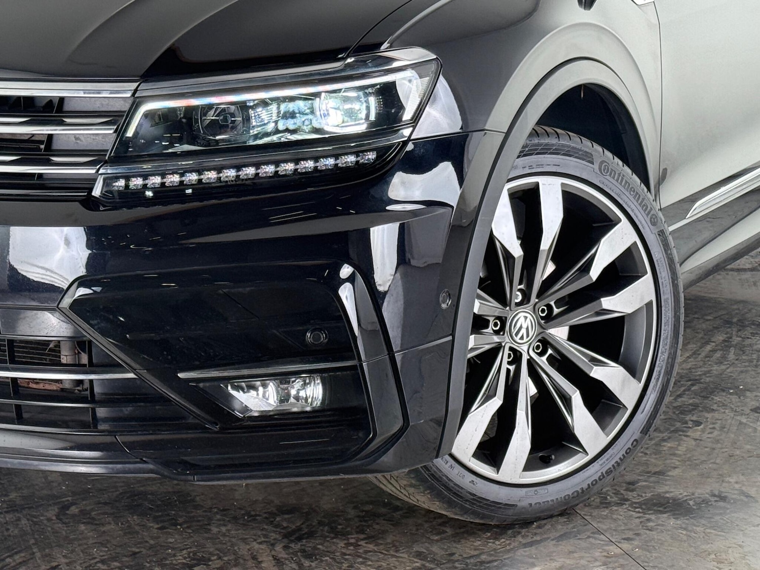 Used Volkswagen Tiguan 2020 for sale - 77216725: Photo 41