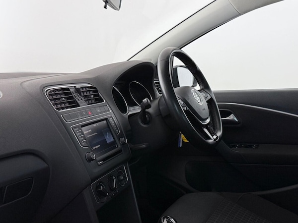 Used Volkswagen Polo 2016 for sale - 76185527: Photo 17