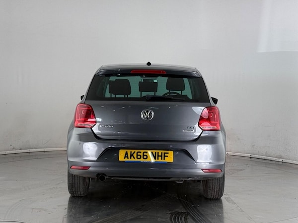 Used Volkswagen Polo 2016 for sale - 76185527: Photo 9