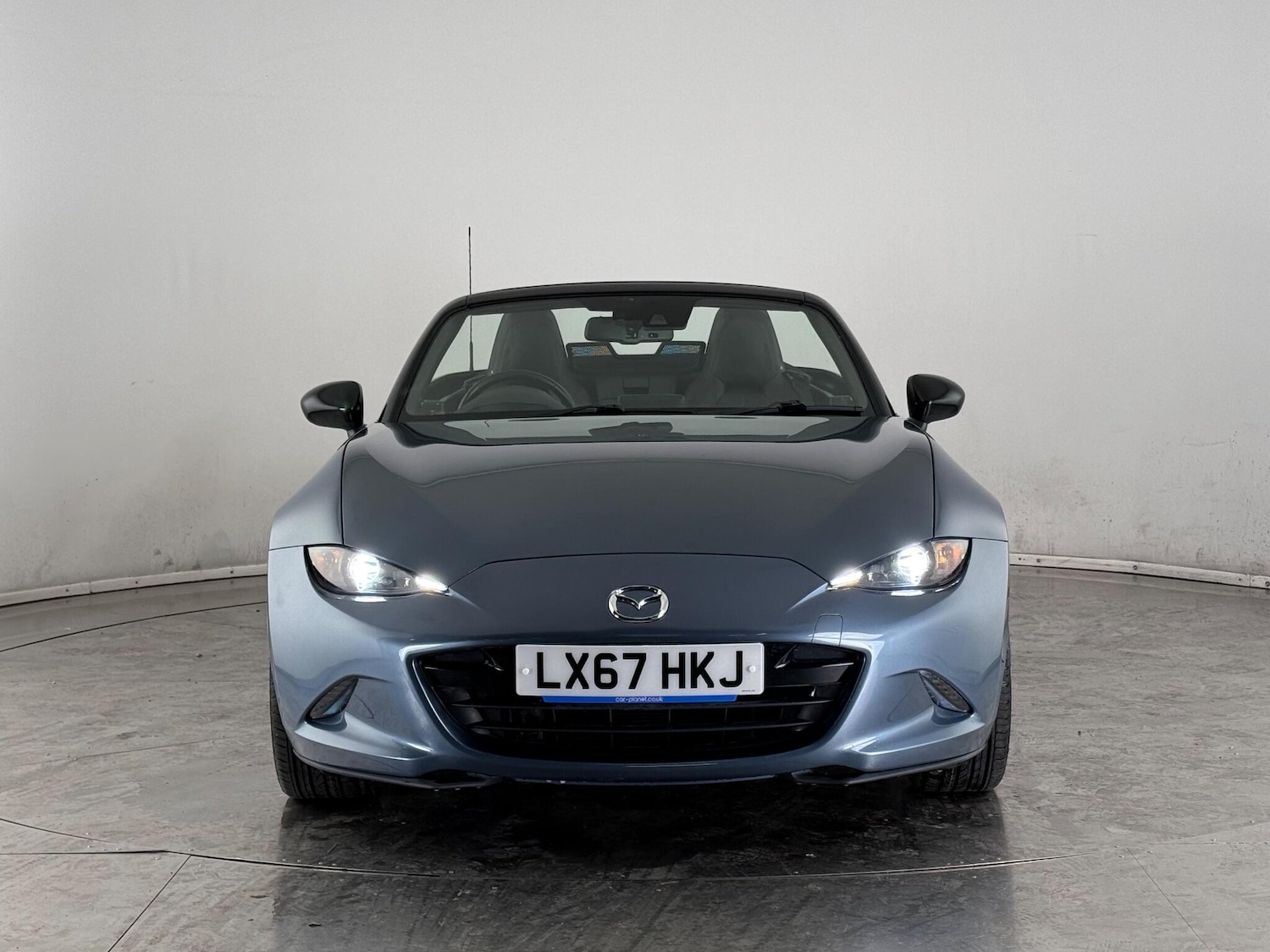Used Mazda MX-5 2017 for sale - 77182347: Photo 2