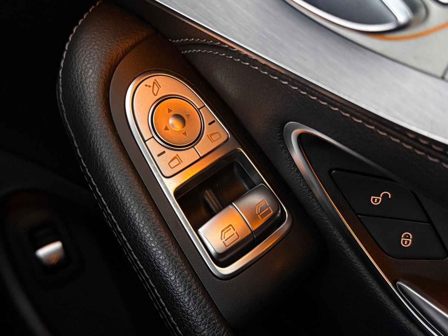 Used Mercedes-Benz C Class 2017 for sale - 78063174: Photo 32