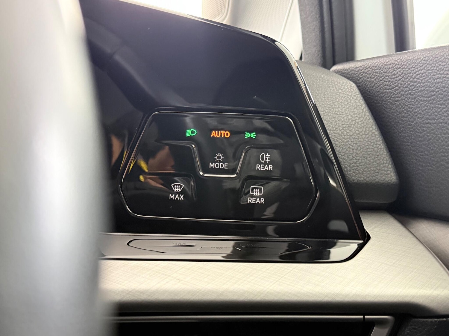 Used Volkswagen Golf 2023 for sale - 77242942: Photo 22