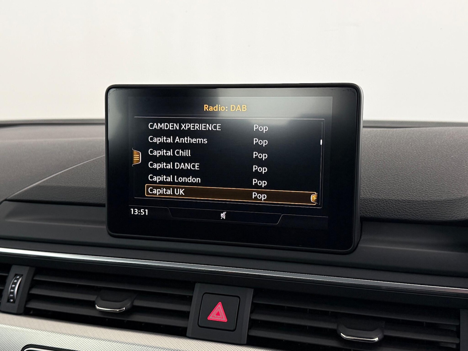 Used Audi A4 2016 for sale - 76913627: Photo 31