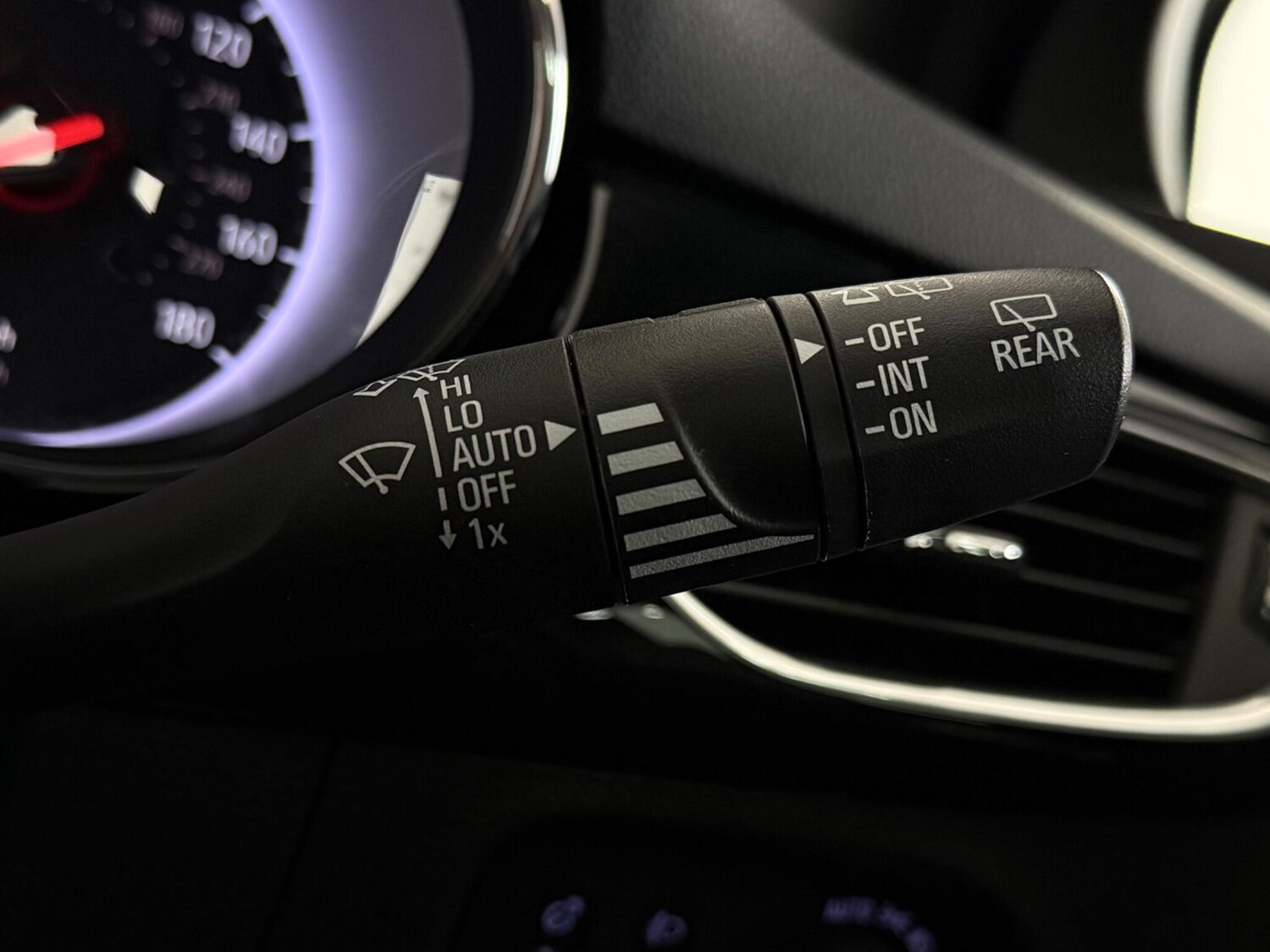 Used Vauxhall Astra 2016 for sale - 77629859: Photo 18