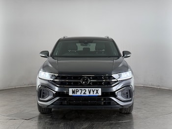 Used Volkswagen T-Roc 2023 for sale - 77684471: Photo