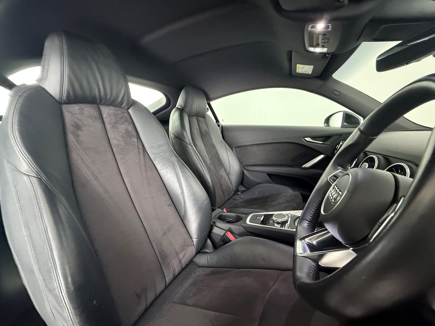 Used Audi TT 2015 for sale - 77182461: Photo 11