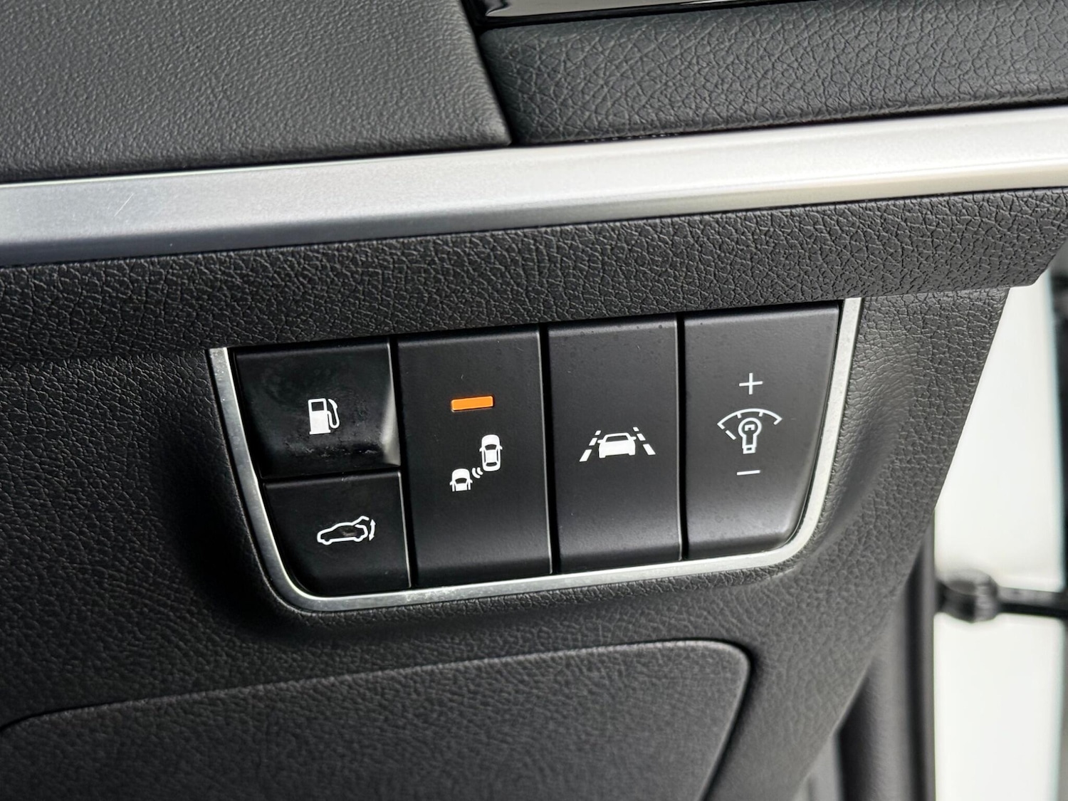 Used Kia Stinger 2019 for sale - 76467003: Photo 27