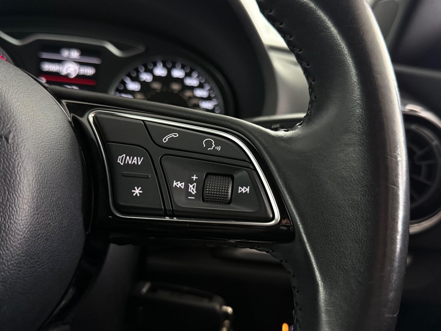 Used Audi A3 Cabriolet 2018 for sale - 77222172: Photo 21