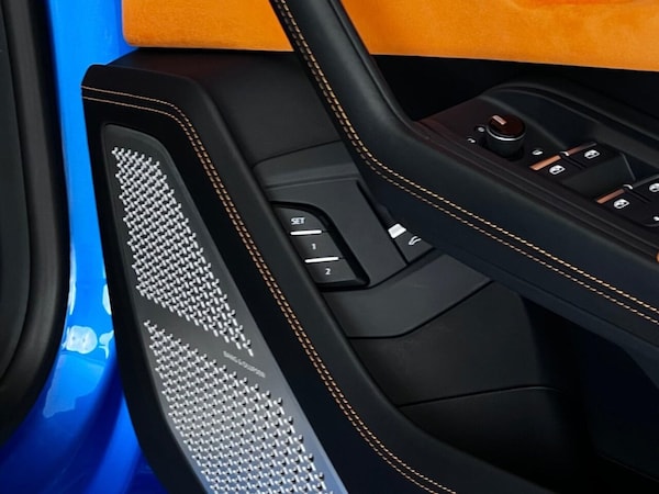 Used Lamborghini Urus 2020 for sale - 74820059: Photo 40