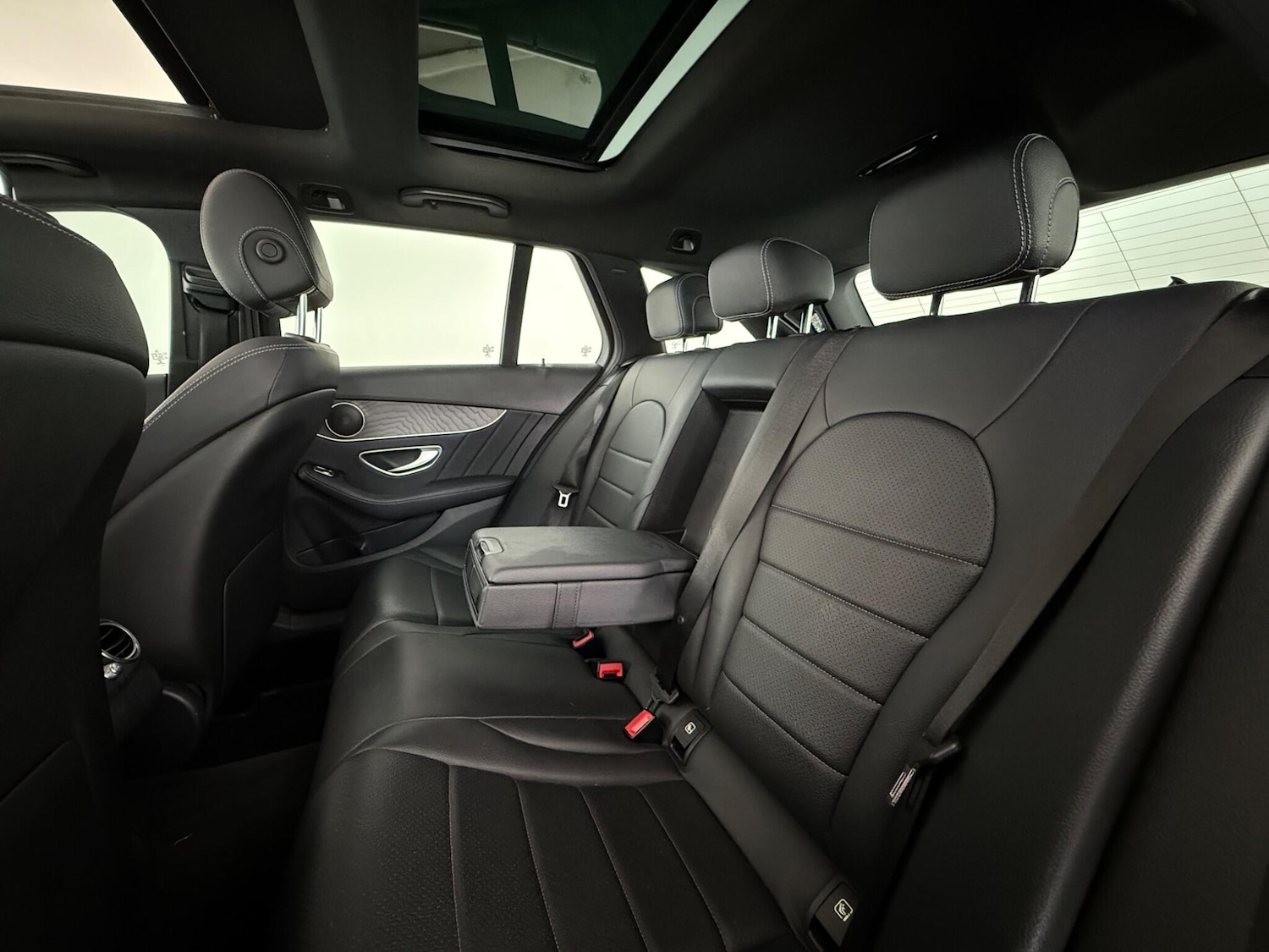 Used Mercedes-Benz C Class 2017 for sale - 77469432: Photo 15