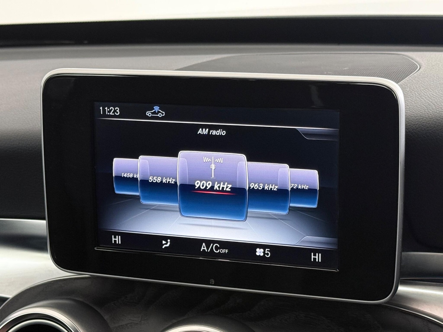 Used Mercedes-Benz C Class 2017 for sale - 77469432: Photo 28