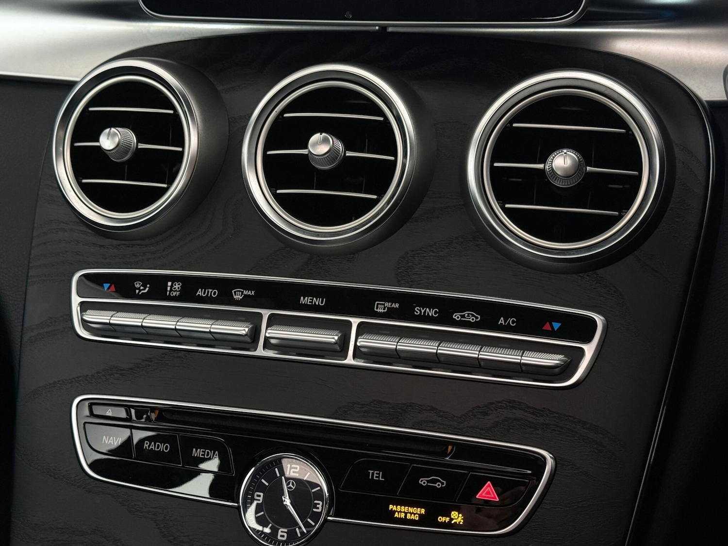 Used Mercedes-Benz C Class 2017 for sale - 77469432: Photo 35