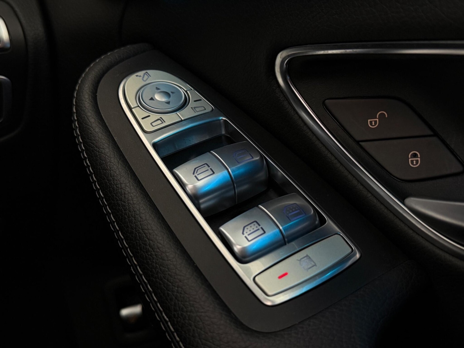 Used Mercedes-Benz C Class 2017 for sale - 77469432: Photo 37