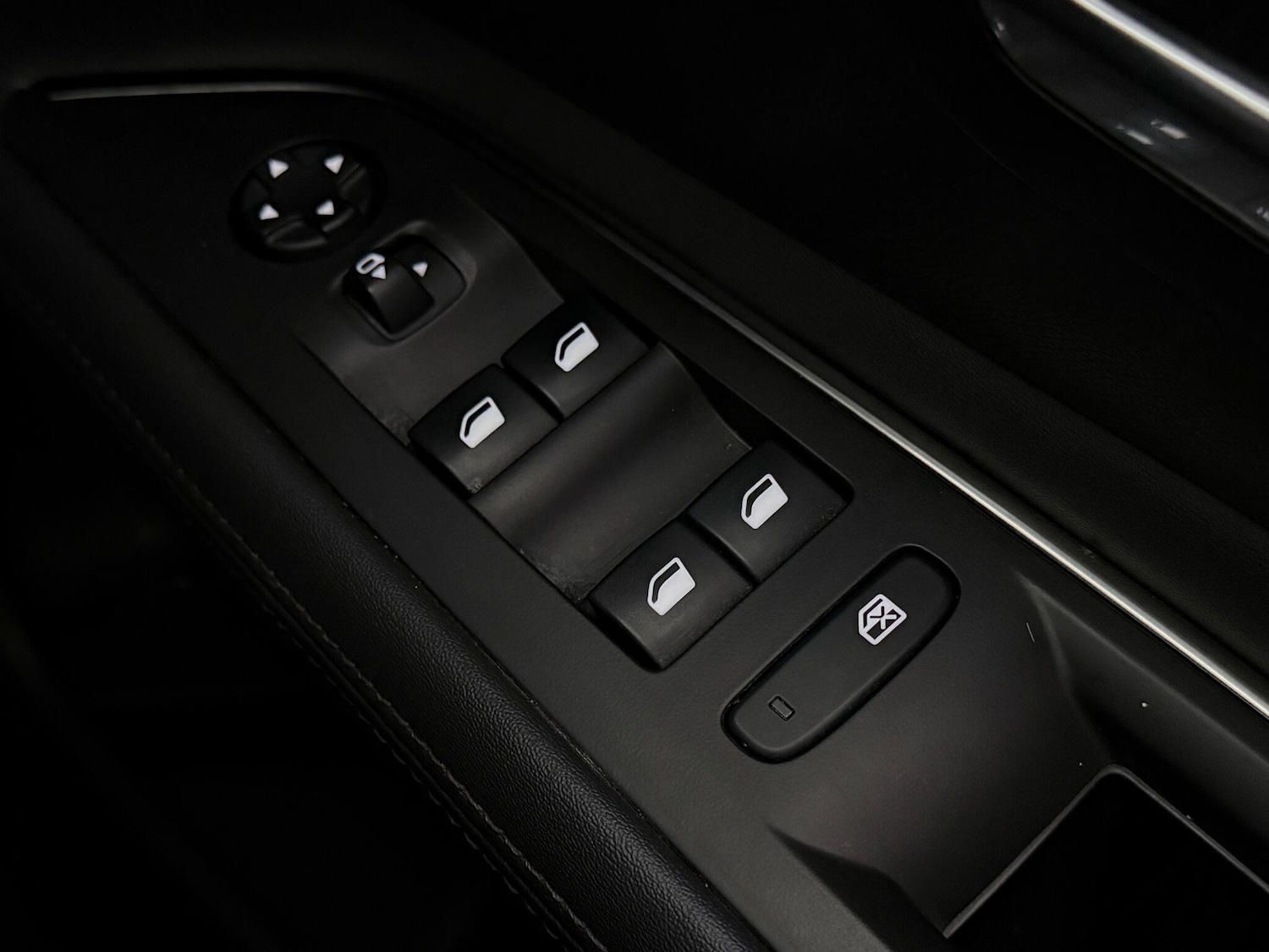 Used Peugeot 3008 2019 for sale - 77183057: Photo 21