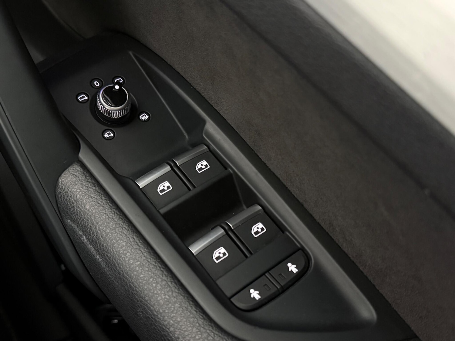 Used Audi Q5 2017 for sale - 76466889: Photo 42