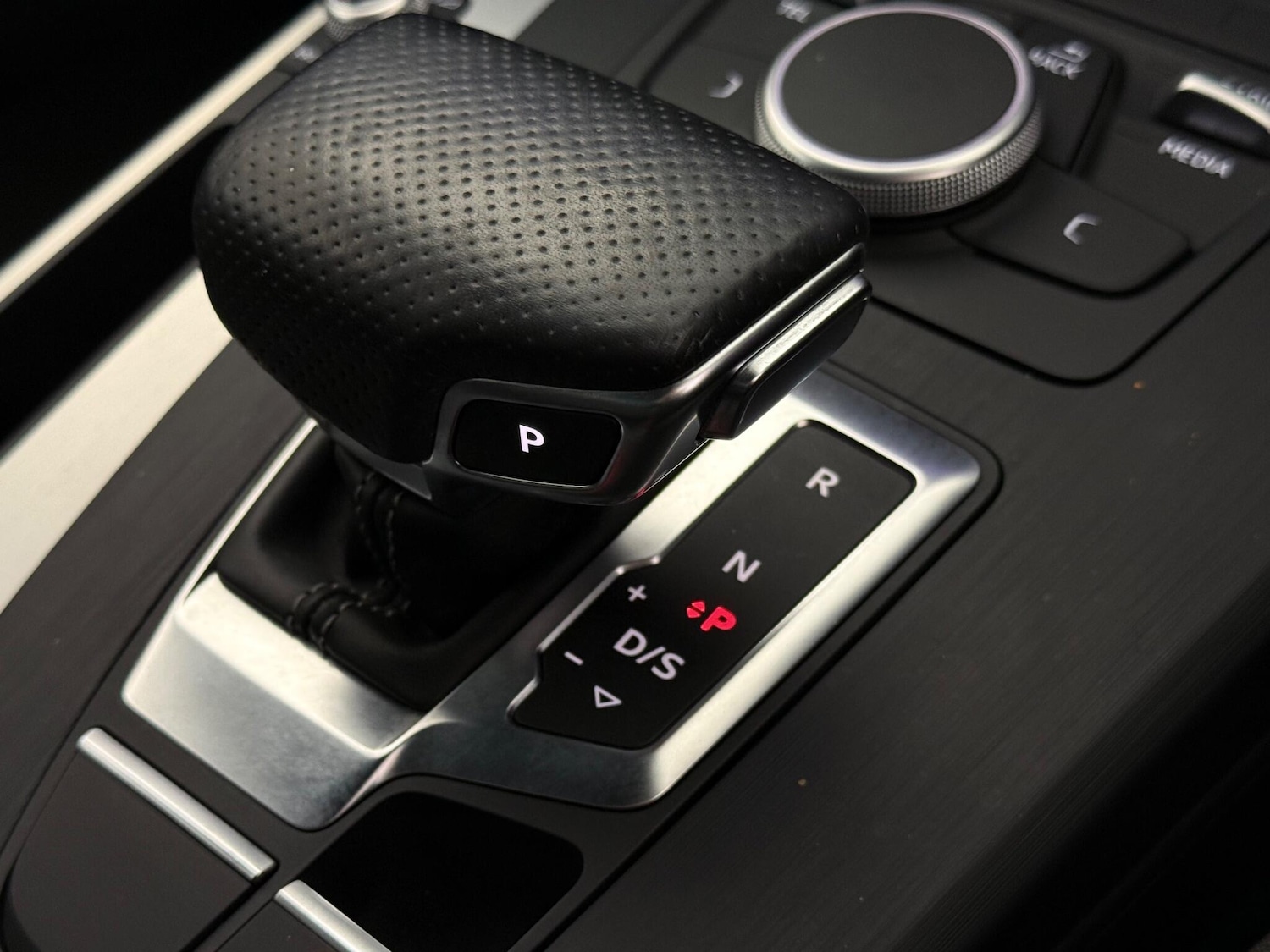 Used Audi Q5 2017 for sale - 76466889: Photo 44