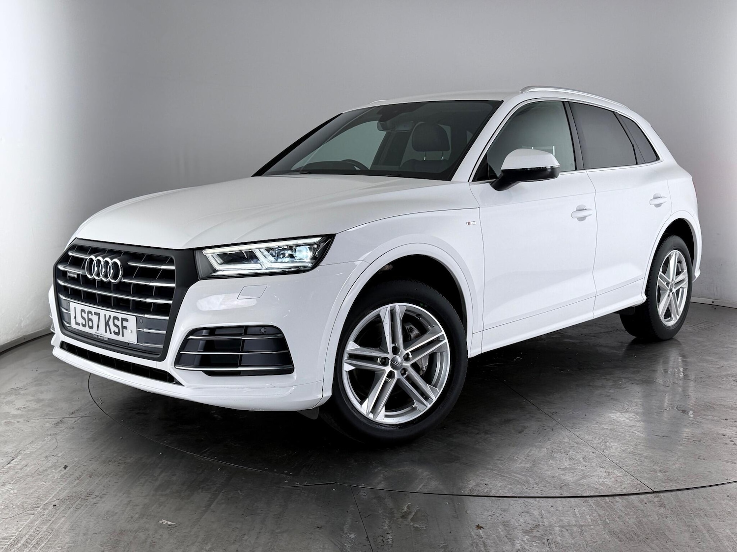 Used Audi Q5 2017 for sale - 76466889: Photo 49