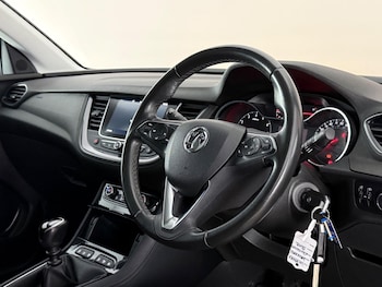 Used Vauxhall Grandland X 2019 for sale - 79330990: Photo