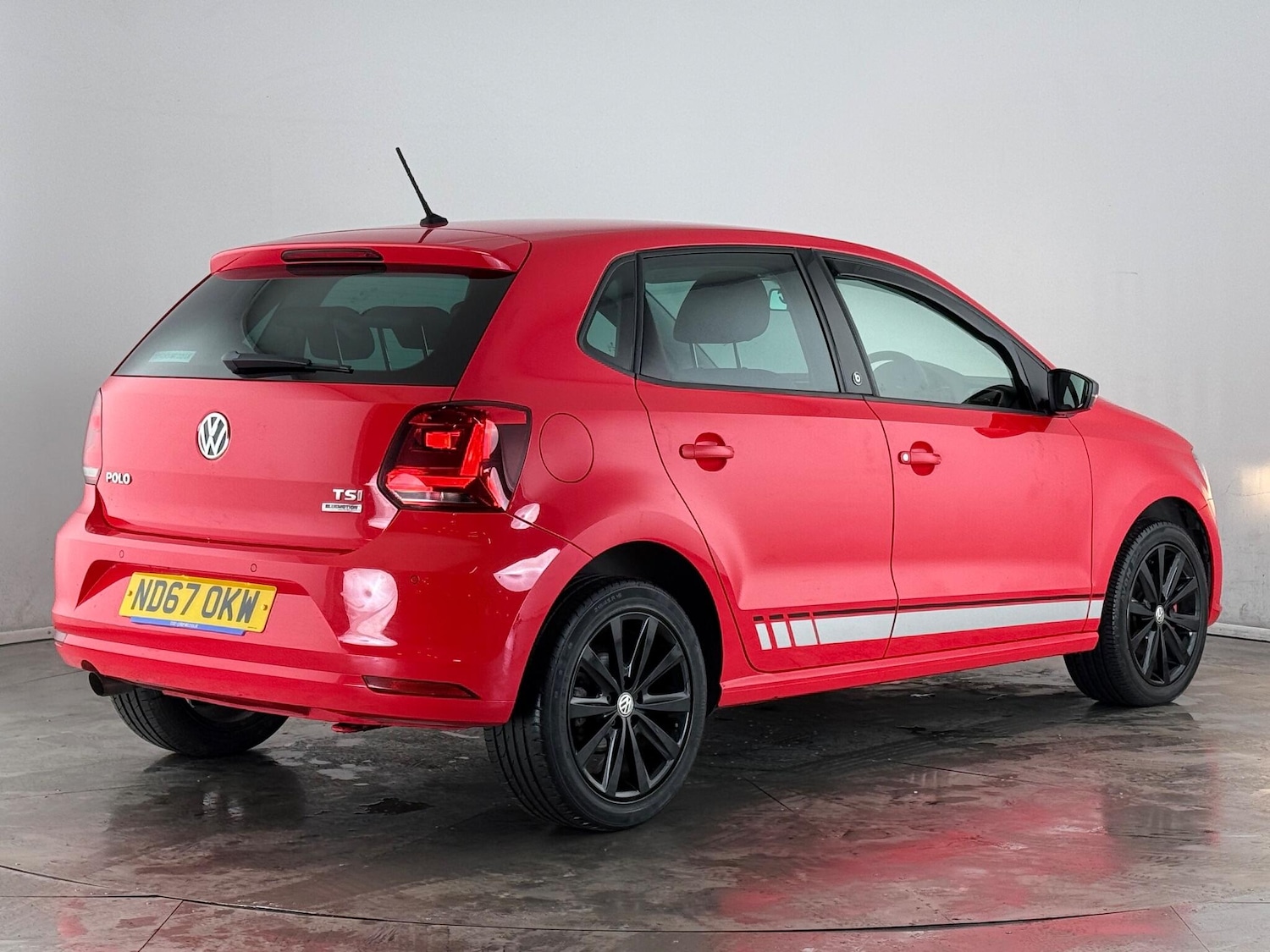 Used Volkswagen Polo 2017 for sale - 77259954: Photo 6