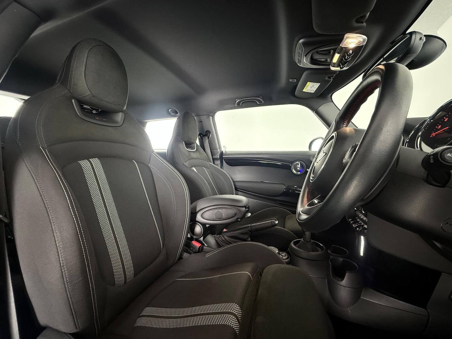 Used MINI Hatch 2019 for sale - 77260148: Photo 12