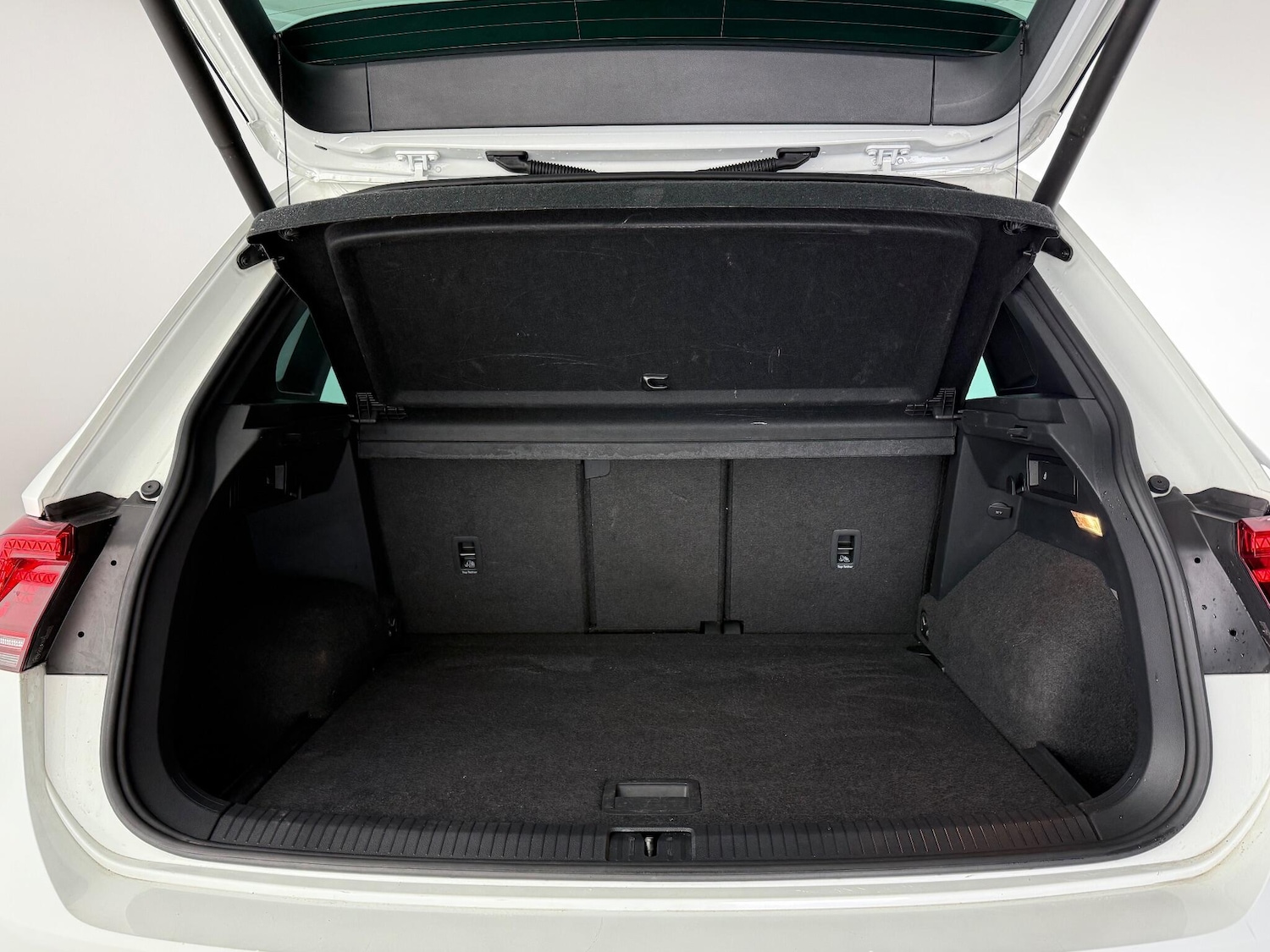 Used Volkswagen Tiguan 2020 for sale - 76953405: Photo 12