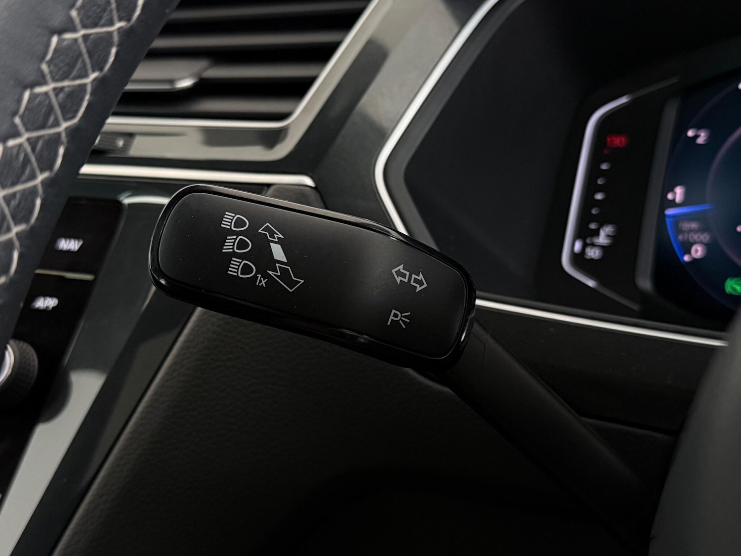 Used Volkswagen Tiguan 2020 for sale - 76953405: Photo 25