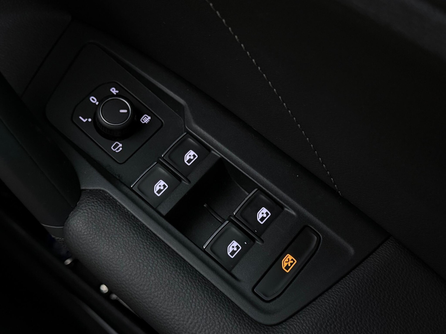 Used Volkswagen Tiguan 2020 for sale - 76953405: Photo 42