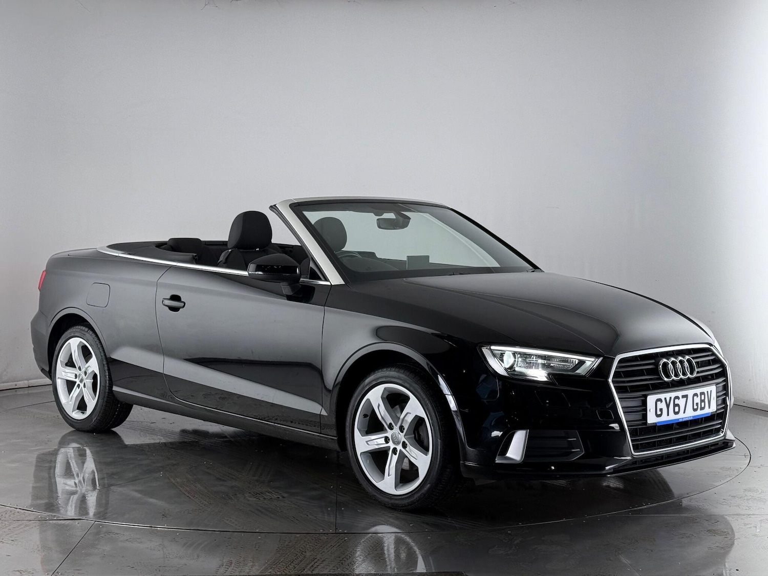 Used Audi A3 2018 for sale - 77183253: Photo 2