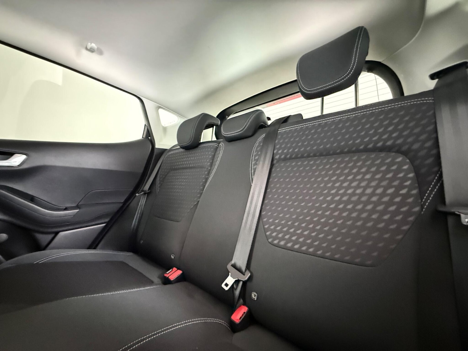 Used Ford Fiesta 2018 for sale - 77684436: Photo 12