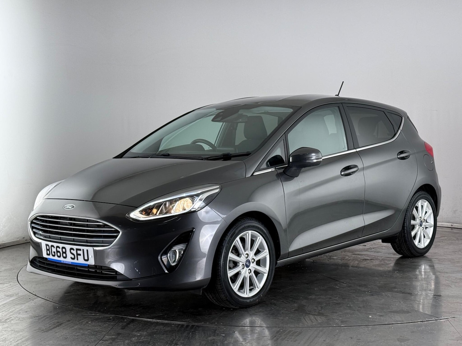 Used Ford Fiesta 2018 for sale - 77684436: Photo 3
