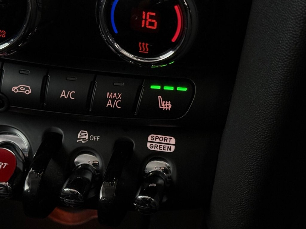 Vehicle 33