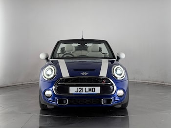 Used MINI Convertible 2018 for sale - 77268229: Photo