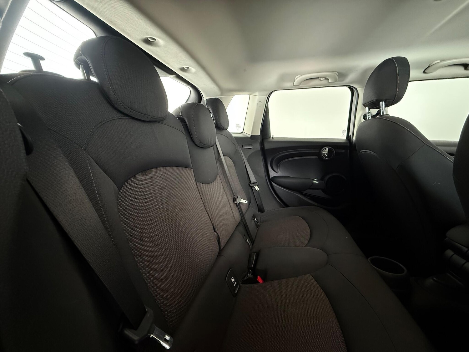 Used MINI Hatch 2019 for sale - 76688817: Photo 13