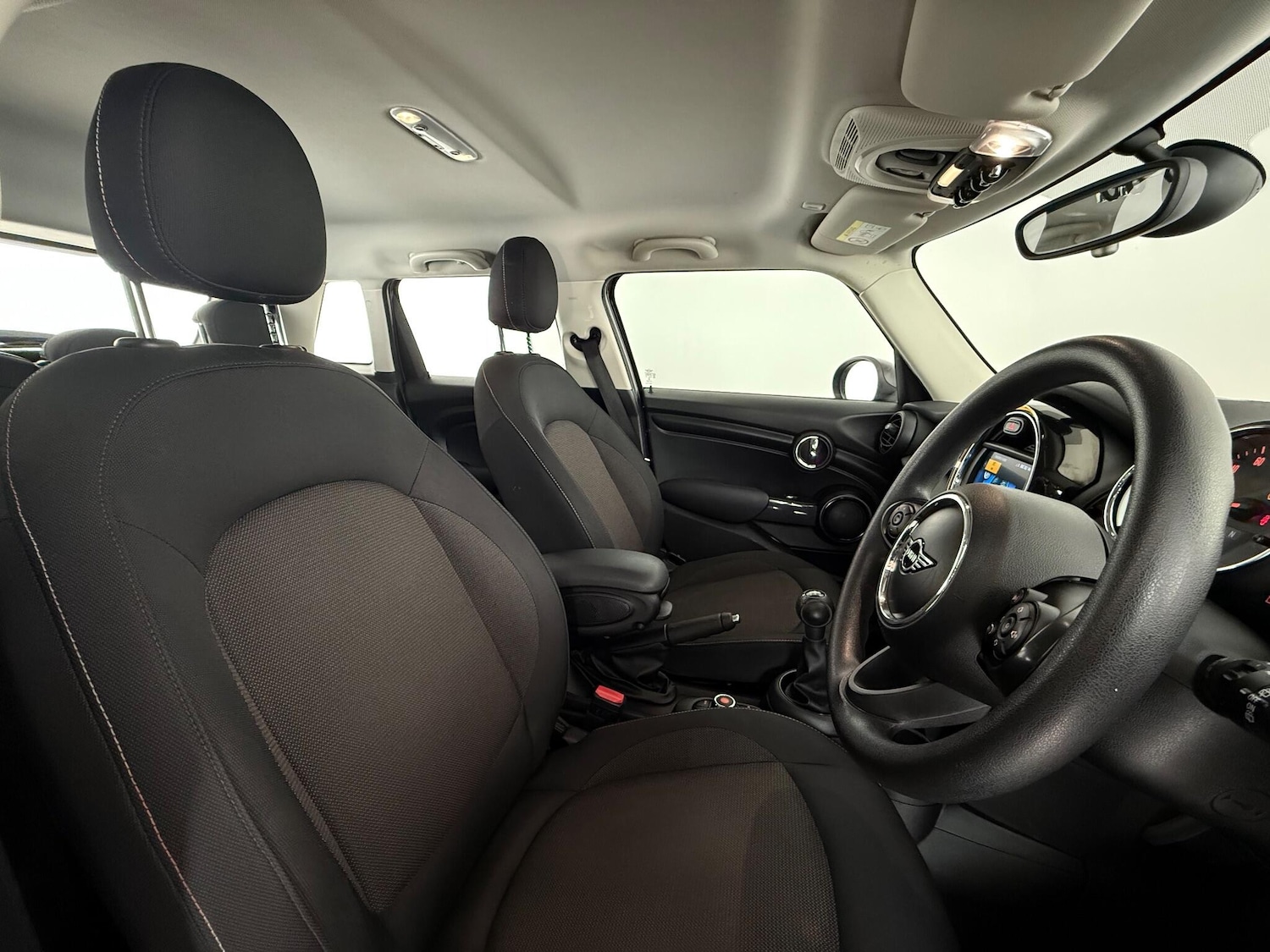 Used MINI Hatch 2019 for sale - 76688817: Photo 14