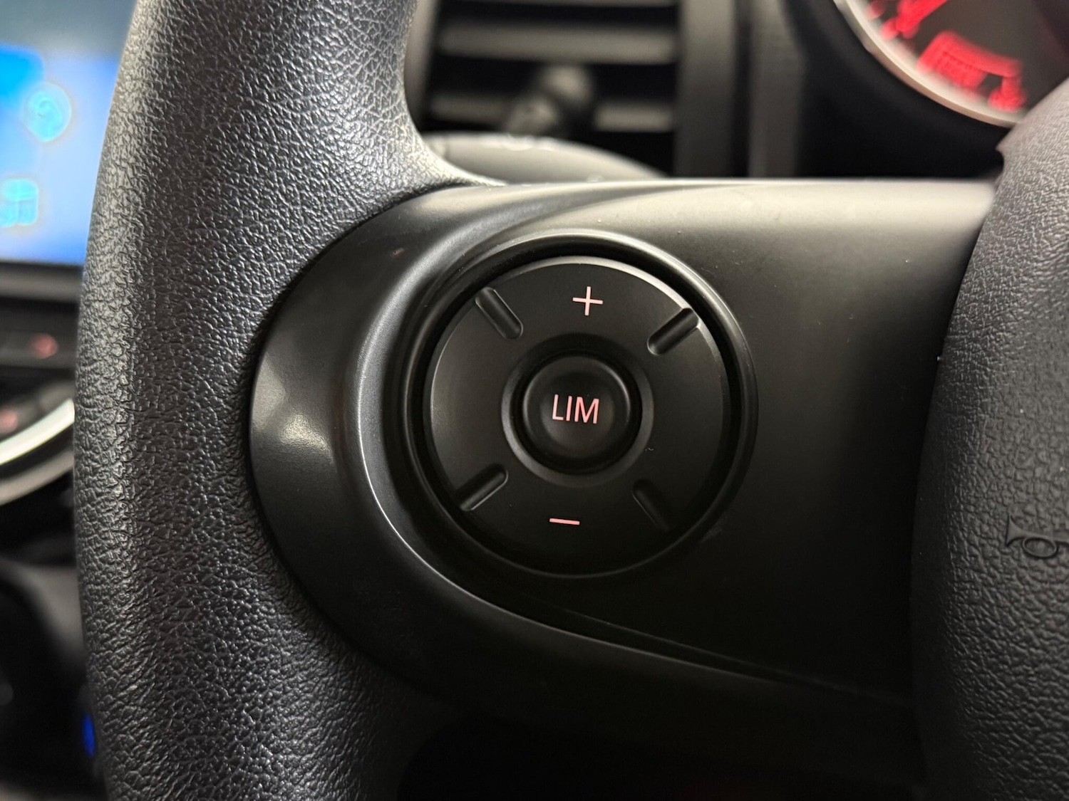 Used MINI Hatch 2019 for sale - 76688817: Photo 15