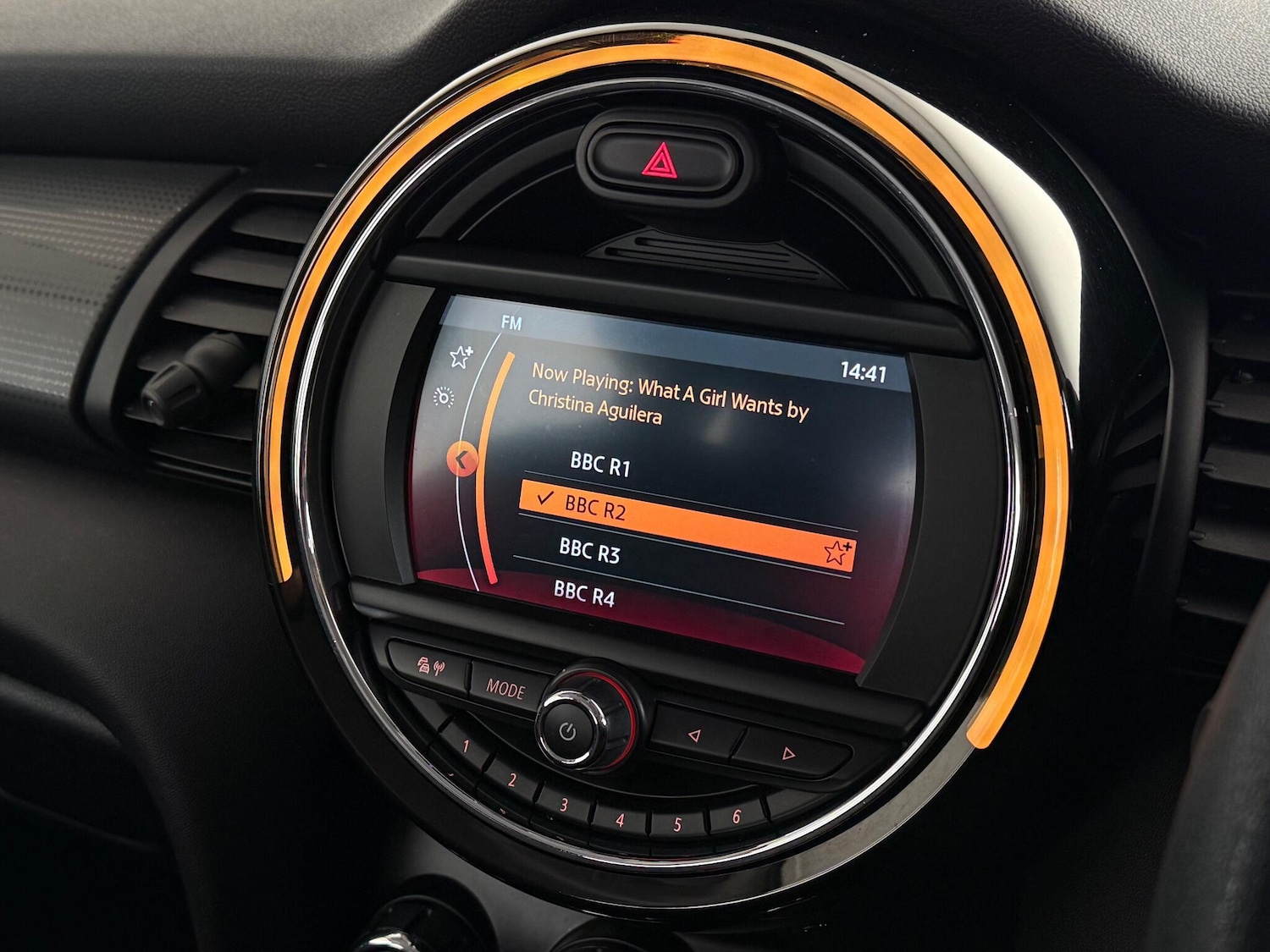 Used MINI Hatch 2019 for sale - 76688817: Photo 25