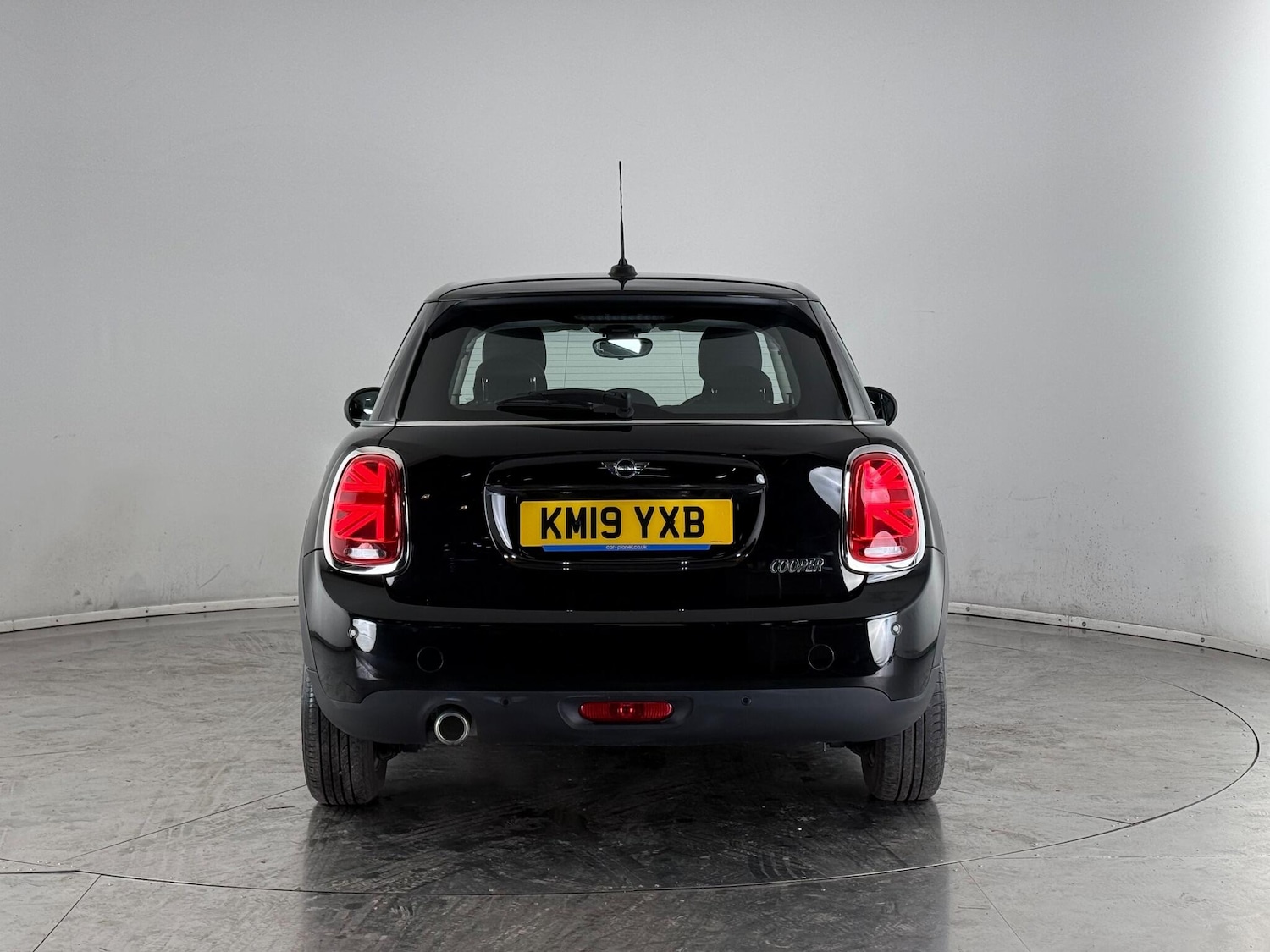 Used MINI Hatch 2019 for sale - 76688817: Photo 3