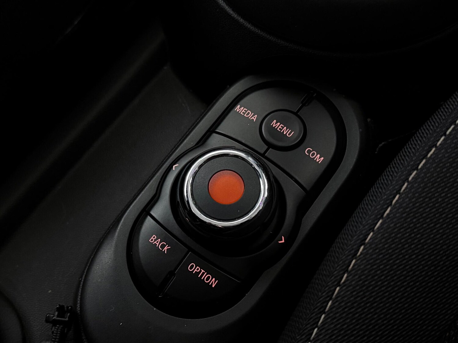 Used MINI Hatch 2019 for sale - 76688817: Photo 31